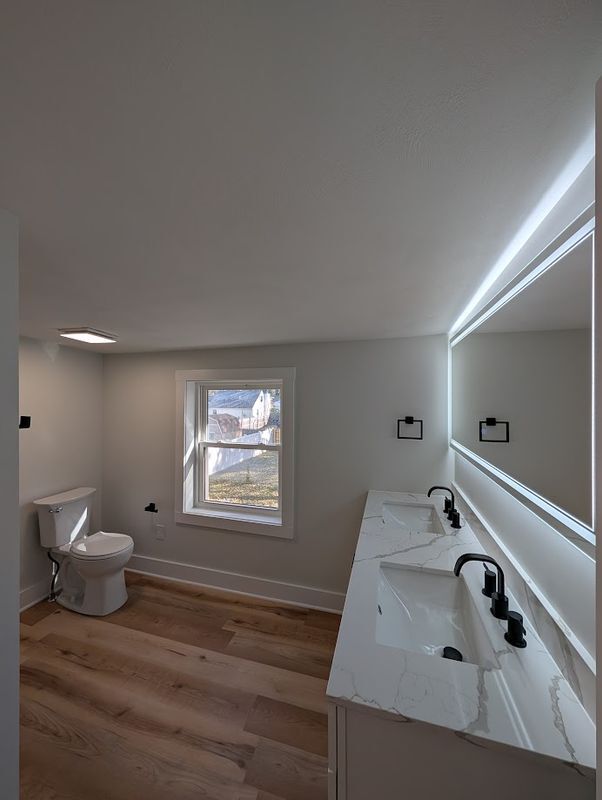 property at 125 Maple Manor Dr