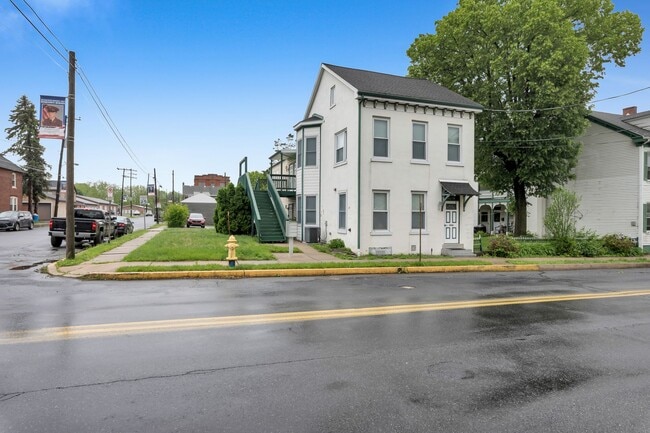 property at 106 N Main St