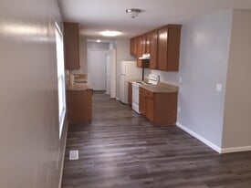601 Wright Ave in Greenwood, SC - Building Photo