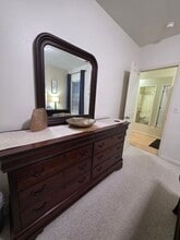 3030 Lore Rd, Unit 3030 Lore Road B2 in Anchorage, AK - Building Photo - Building Photo