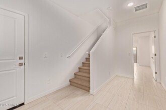 2820 W White Feather Ln in Phoenix, AZ - Building Photo - Building Photo