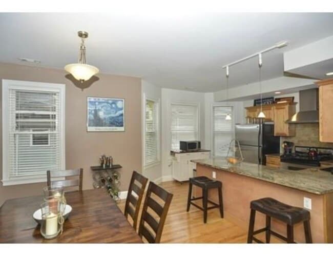 25 Aldrich St, Unit 25 in Somerville, MA - Building Photo - Building Photo