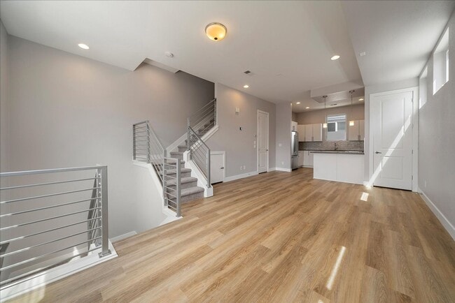 1632 Lowell Blvd in Denver, CO - Building Photo - Building Photo