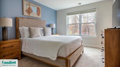 2 Trl Run in Vernon, CT - Foto de edificio - Building Photo