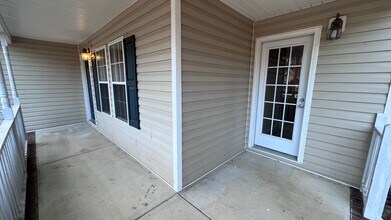 212 Walnut Creek Dr in Clayton, NC - Building Photo - Building Photo