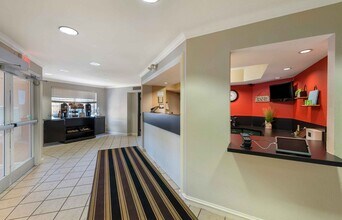Furnished Studio-Minneapolis - Airport - E in Eagan, MN - Building Photo - Building Photo