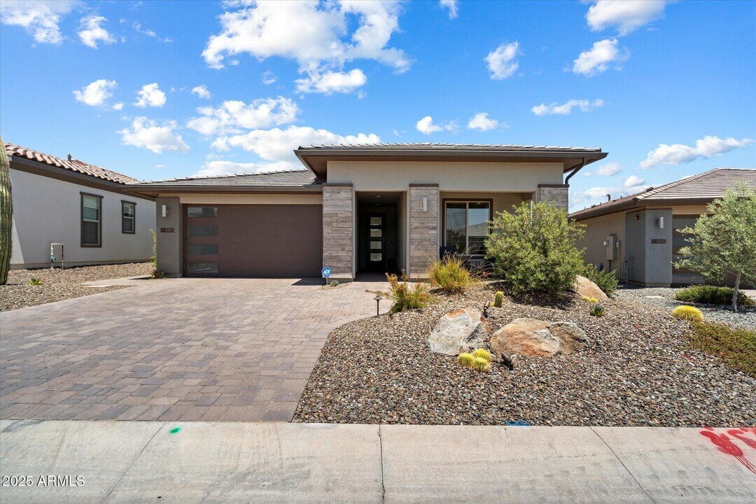 18166 E Juniper Oaks Dr in Scottsdale, AZ - Building Photo