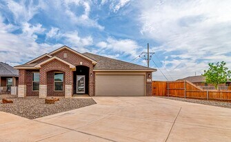 6735 Draw Ct in Midland, TX - Building Photo