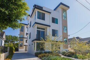 1208 W 25th St in Los Angeles, CA - Building Photo