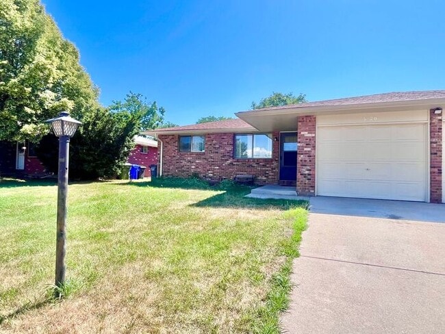 3120 White Elm Dr in Loveland, CO - Building Photo - Building Photo
