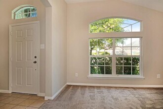 127 Rodeo Dr in Manvel, TX - Foto de edificio - Building Photo