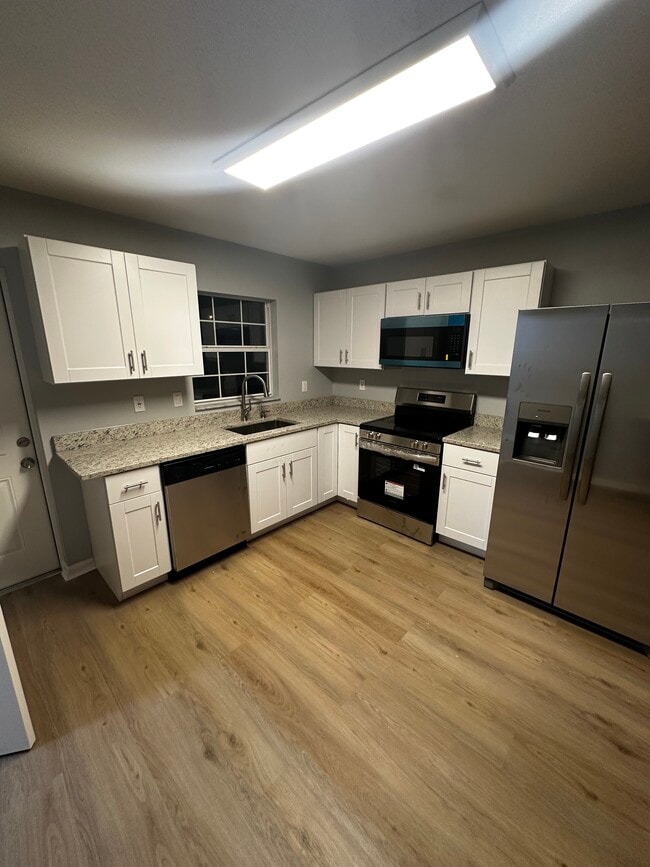 5006 Sail Ct in Port Orange, FL - Building Photo - Building Photo