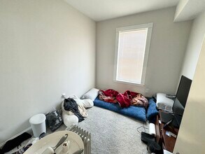 20 Howell St, Unit 3 in Boston, MA - Foto de edificio - Building Photo