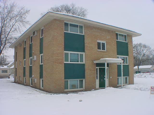 5301 Dupont Ave N in Minneapolis, MN - Building Photo - Building Photo