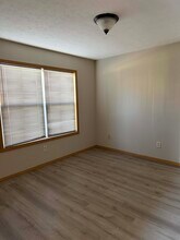 Fairway in Springfield, MO - Foto de edificio - Building Photo