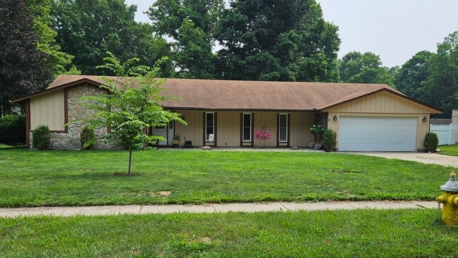 property at 2032 Meadowside Ln