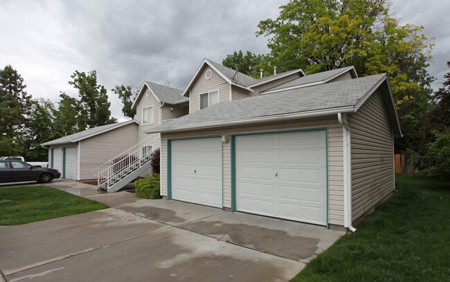 1452 Bluff St in Boise, ID - Foto de edificio - Building Photo