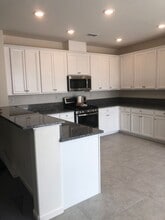 139 San Joaquin Dr in Dayton, NV - Building Photo - Building Photo
