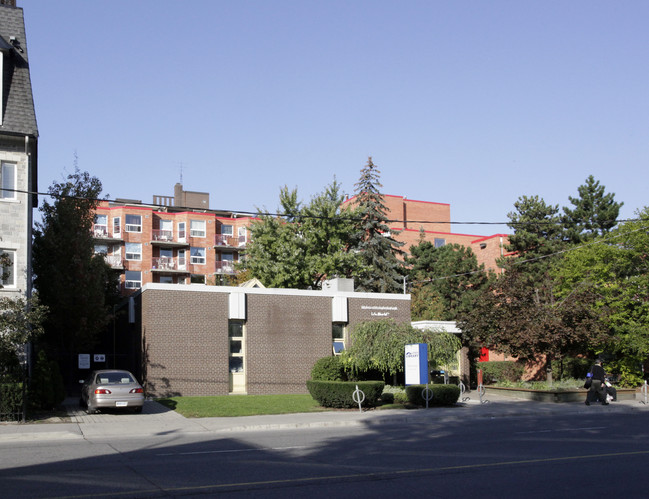 Wigwamen Terrace in Toronto, ON - Building Photo - Building Photo