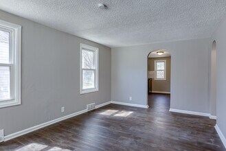 3224 N 40th St in Omaha, NE - Building Photo - Building Photo