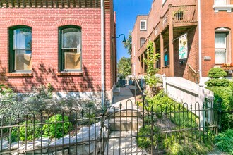 2827 McNair Ave in St. Louis, MO - Building Photo - Building Photo
