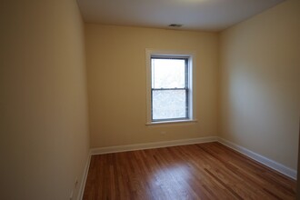 4054 N Harding Ave, Unit 1 in Chicago, IL - Building Photo - Building Photo