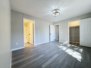 220 Virginia Ave in Greenville, SC - Building Photo - Building Photo