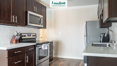 350 Budd Ave, Unit L010.870555 in Campbell, CA - Building Photo - Building Photo