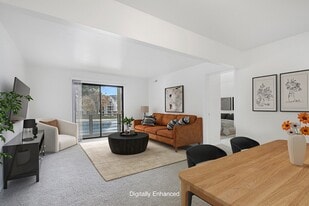 North Pointe Apartments in Elkhart, IN - Building Photo