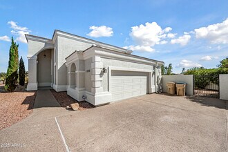 15831 E Thistle Dr in Fountain Hills, AZ - Building Photo - Building Photo