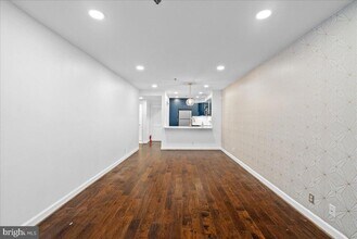 120 Cameron St, Unit CS105 in Alexandria, VA - Building Photo - Building Photo