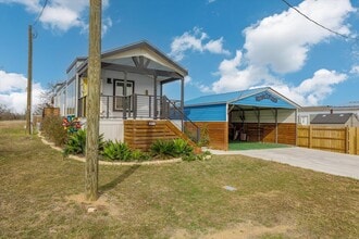 307 Lnb St in Buchanan Dam, TX - Building Photo - Building Photo