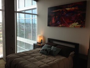 1700 Bassett St, Unit 918 in Denver, CO - Building Photo - Building Photo