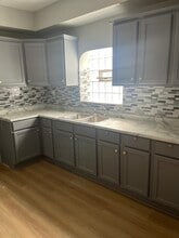 6404 S Campbell Ave in Chicago, IL - Building Photo - Building Photo