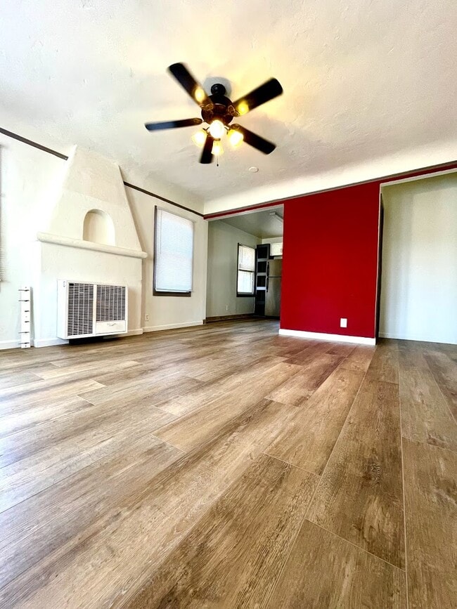 1345 S Sycamore Ave, Unit 1345 in Los Angeles, CA - Building Photo - Building Photo