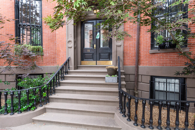 property at 78 W Concord St