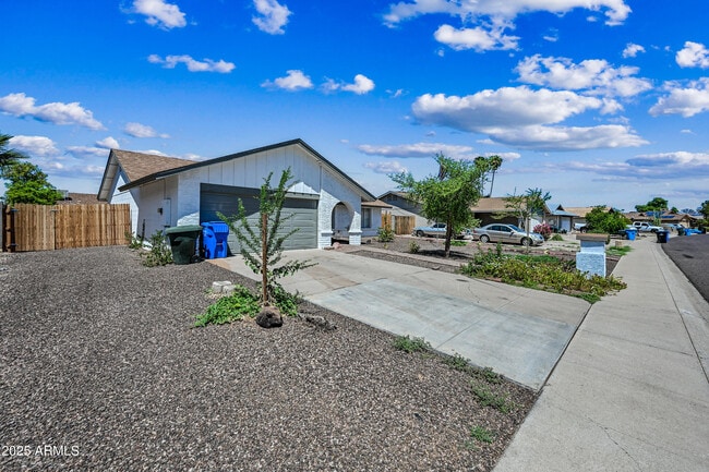 property at 3262 W Angela Dr