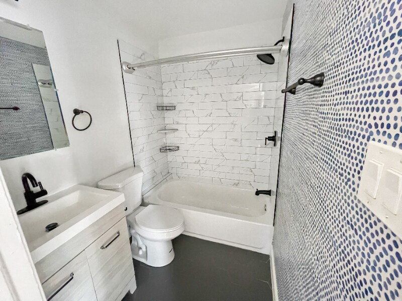 5145 Pine St in Philadelphia, PA - Foto de edificio