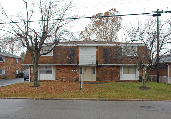 1616 Radio Rd in Dayton, OH - Building Photo - Building Photo