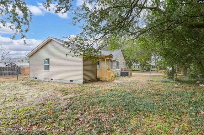 706 Westside Dr in West Columbia, SC - Building Photo - Building Photo