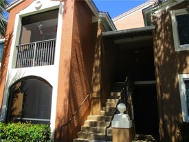 1160 Reserve Way, Unit 207 in Naples, FL - Building Photo
