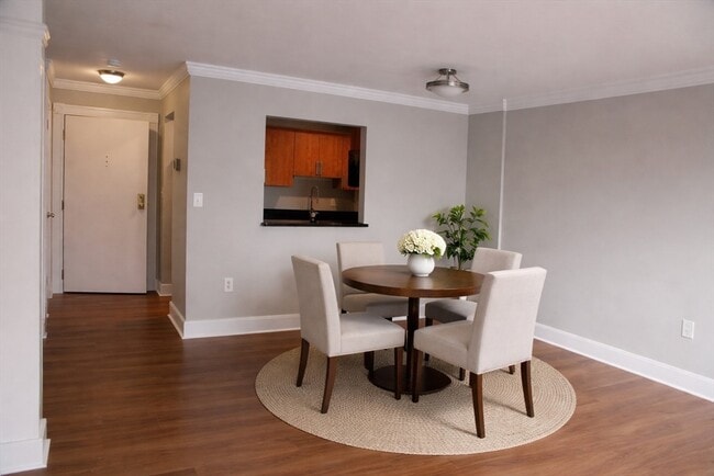 289 Essex St in Salem, MA - Building Photo - Building Photo