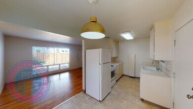 477-479 6th St in Lake Oswego, OR - Building Photo - Building Photo