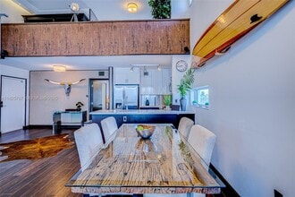 1701 Sunset Harbour Dr in Miami Beach, FL - Building Photo - Building Photo