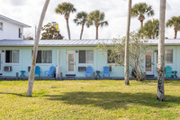 Buena Vista Inn in New Smyrna Beach, FL - Foto de edificio - Building Photo