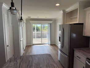 388 Sunshine Dr in Nokomis, FL - Building Photo - Building Photo