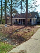 203 Driftwood St in Mandeville, LA - Building Photo - Building Photo