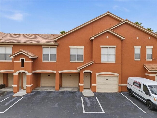 property at 19921 Villa Ridge Dr