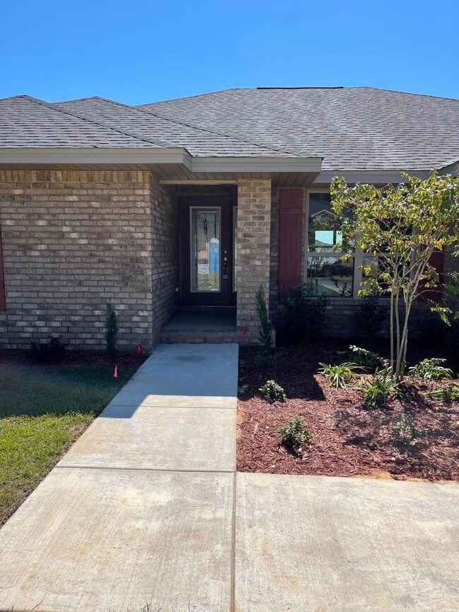 5810 Crestlake Dr in Crestview, FL - Building Photo - Building Photo