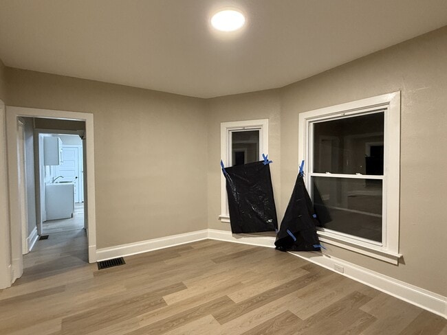 407 Forest Ave in Rockford, IL - Building Photo - Building Photo